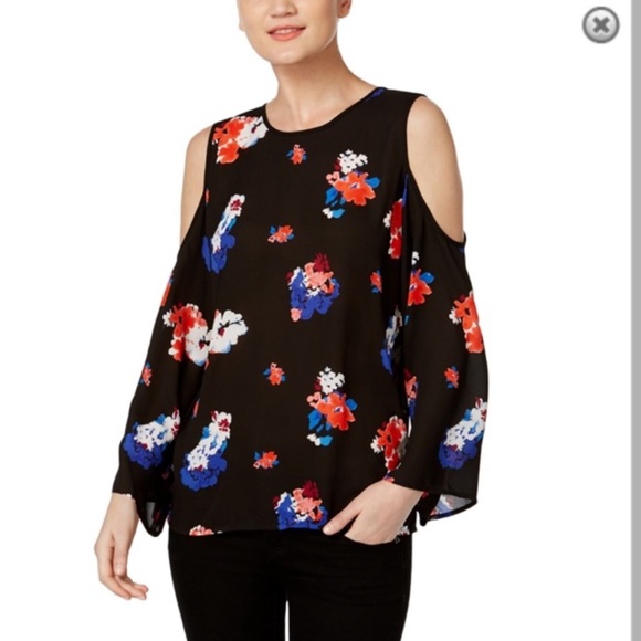 Vince Camuto Cold Shoulder Blouse in Rich Black, Size Medium - Picture 12 of 12